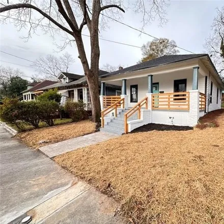 Buy this 2 bed house on 186 Culver Street in Vineville, Macon