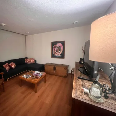 Buy this studio apartment on Avenida Horacio 1743 in Colonia Del Bosque, 11510 Mexico City