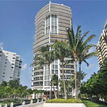 Rent this 4 bed condo on Collins Avenue & 10200 Block in Collins Avenue, Bal Harbour Village