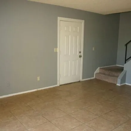 Image 2 - 4027 South 44th Street, Phoenix, AZ 85040, USA - Townhouse for rent