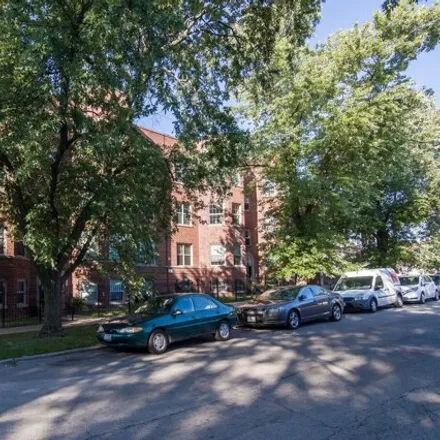 Image 3 - 1706-1716 West Farwell Avenue, Chicago, IL 60645, USA - Apartment for rent