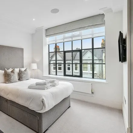 Image 5 - Palace Wharf, 6-23 Rainville Road, London, W6 9HB, United Kingdom - Apartment for rent