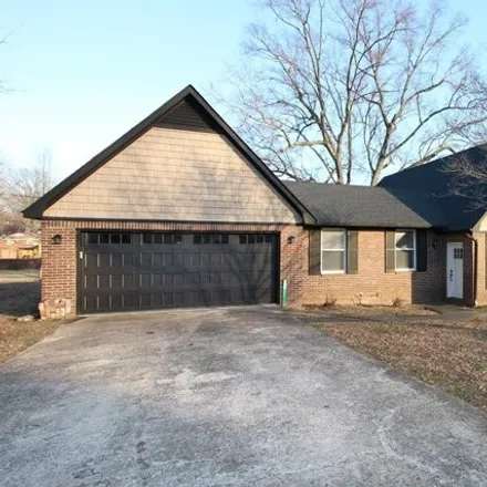 Buy this 4 bed house on 562 Diamond Drive in McKenzie, TN 38201