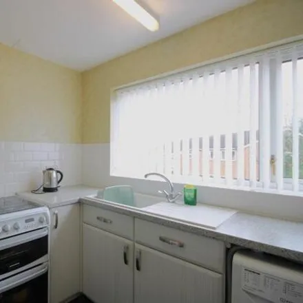 Image 2 - Wyre Road, Amblecote, DY8 4PD, United Kingdom - Apartment for sale