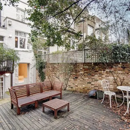 Rent this 5 bed townhouse on 24 Pelham Street in London, SW7 2NG