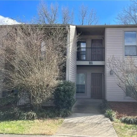 Rent this 1 bed condo on Cedar View Road in Carmel Commons, Charlotte
