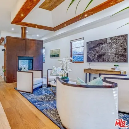 Image 2 - 127 S Willaman Dr, Beverly Hills, California, 90211 - House for sale