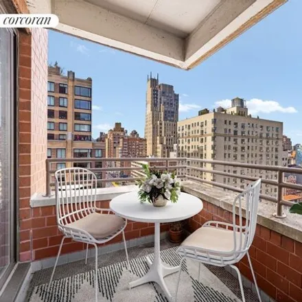 Image 6 - 160 West 21st Street, New York, NY 10011, USA - Condo for sale