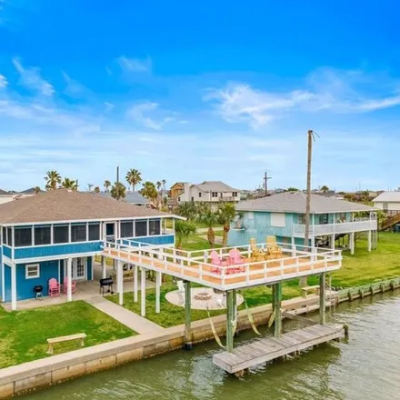 Buy this 4 bed house on 3782 Tradewinds Drive in Bay Harbor, Galveston
