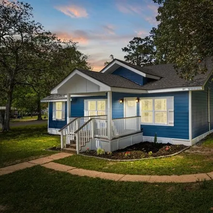 Buy this 3 bed house on 188 Harper Street in New Llano, Vernon Parish