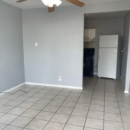 Image 5 - 4066 Taylor Avenue, El Paso, TX 79930, USA - Apartment for rent