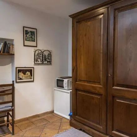 Image 7 - Via dei Fienaroli 31, 00153 Rome RM, Italy - Apartment for rent