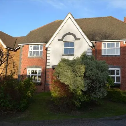 Rent this 5 bed house on Limekiln Close in Royston, SG8 9XP
