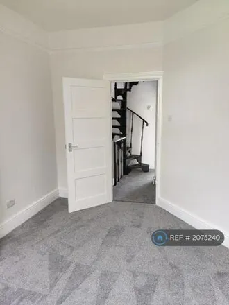 Image 5 - Woodlands Road, Greenhill, London, HA1 2RS, United Kingdom - Apartment for rent