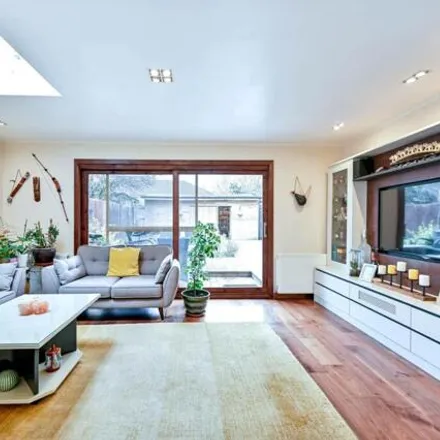 Buy this 3 bed house on Howard Road in London, TW7 6JL