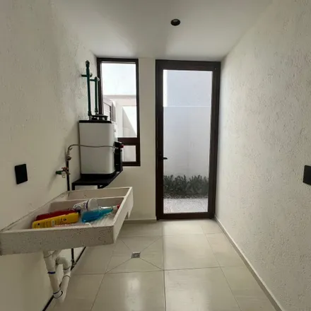 Rent this 3 bed house on Boulevard Jurica La Campana in Delegaciön Santa Rosa Jáuregui, 76100 Juriquilla