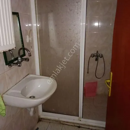 Rent this 3 bed apartment on Bademlik Zümrüt Yaşam Alanı in 1151. Sokak, 06300 Keçiören