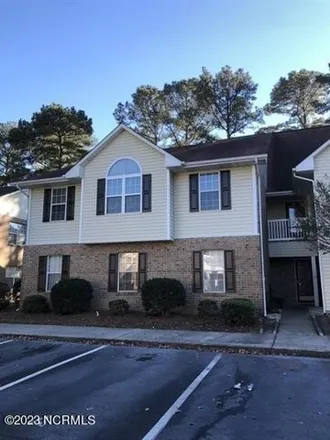 Rent this 3 bed condo on Stonehenge Drive in Greenville, NC 27858
