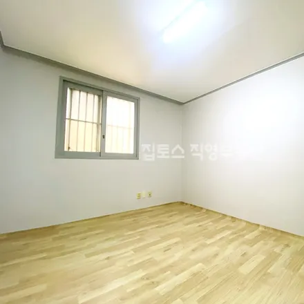 Image 9 - 서울특별시 강남구 대치동 909-13 - Apartment for rent
