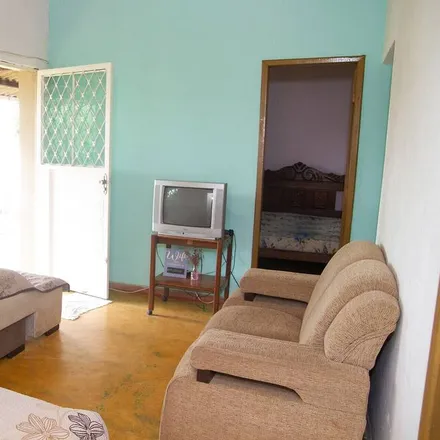 Rent this 3 bed house on Via Expressa de Betim in Imbiruçu, Betim - MG
