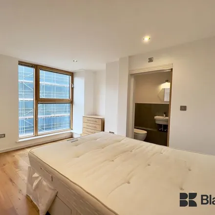 Rent this 2 bed apartment on Al-Anon Family Groups in 57-59 Great Suffolk Street, Bankside