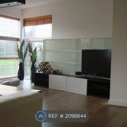 Rent this 2 bed apartment on Newton Avenue in Manchester, M20 1JJ