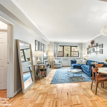 Buy this studio apartment on 181 EAST 73RD STREET 2B in New York