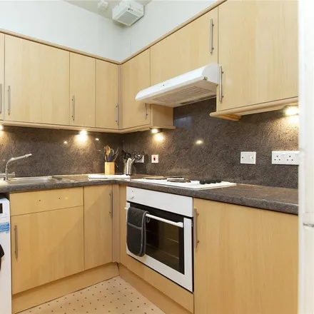 Image 4 - Caledonian Village, Dalry Road, City of Edinburgh, EH11 2AA, United Kingdom - Townhouse for rent