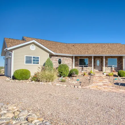 Buy this 4 bed house on 1298 Farmhouse Drive in Taylor, AZ 85939