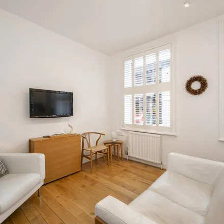 Rent this 1 bed apartment on Miriam in Perrin's Court, London