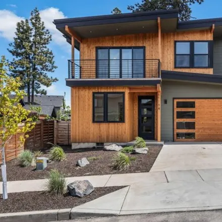 Buy this 3 bed house on Southwest Tippytoe Place in Bend, OR 97702