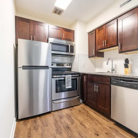 Image 4 - 1328 Edwards Avenue, Lakewood, OH 44107, USA - Apartment for rent