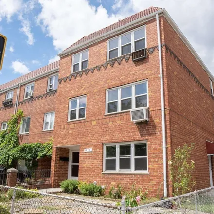 Rent this 3 bed townhouse on Petco in 7507 31st Avenue, New York