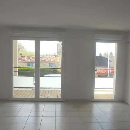 Rent this 1 bed apartment on 33 Rue de Bretagne in 44880 Sautron, France