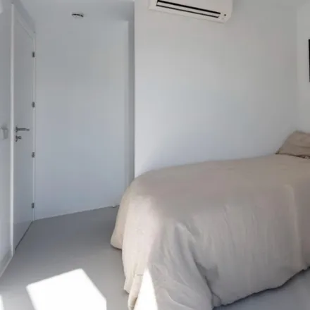 Rent this 4 bed room on Calle de la Sierra Bullones in 2, 28029 Madrid