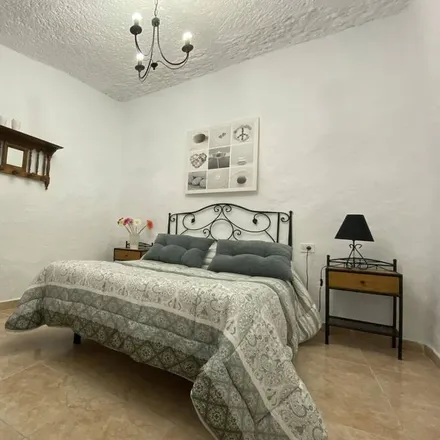 Rent this 3 bed townhouse on Agüimes in Las Palmas, Spain