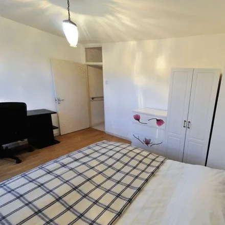 Image 5 - Dale House, Boundary Road, London, NW8 0HP, United Kingdom - Apartment for rent