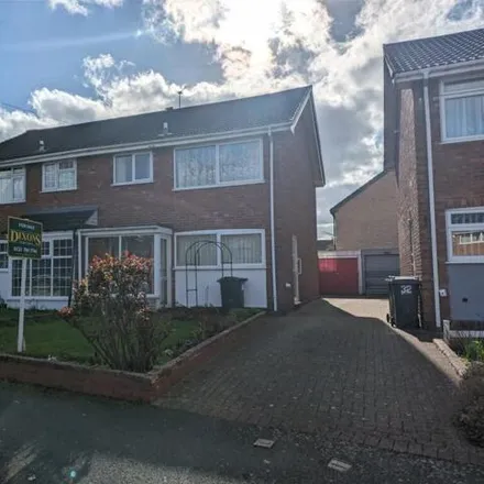 Buy this 3 bed duplex on unnamed road in Stechford, B33 9AR