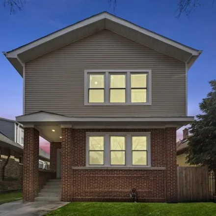 Buy this 4 bed house on 5443 West Dakin Street in Chicago, IL 60634