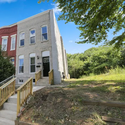 Rent this 3 bed townhouse on 3015 Westwood Avenue in Baltimore, MD 21216