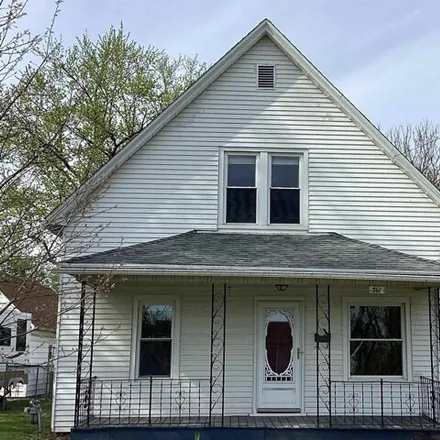 Image 4 - 363 West Spruce Street, Westview Acres, Canton, IL 61520, USA - House for sale