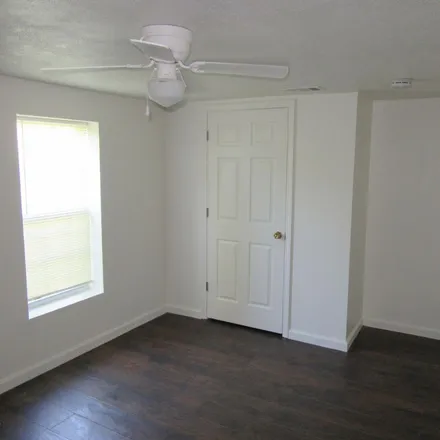 Rent this 2 bed apartment on 237 Helen Avenue in Springfield, Bay County