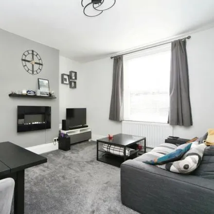 Image 2 - Abergele Road, Clwyd, Ll29 - Apartment for sale
