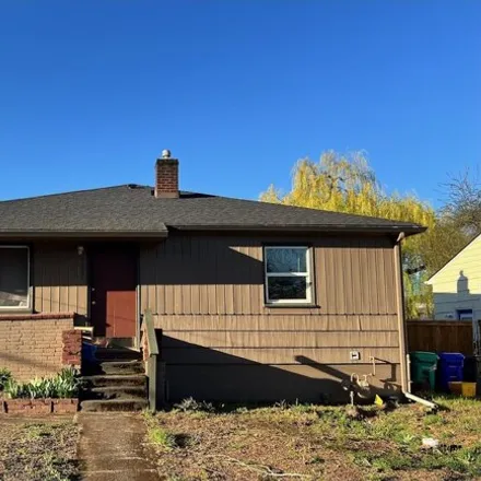 Buy this 5 bed house on 4907 Southeast Bush Street in Portland, OR 97206