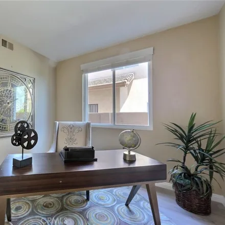 Image 7 - 10 Sierra Blanco, Lake Forest, CA 92610, USA - House for rent