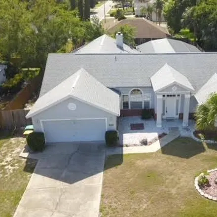 Buy this 4 bed house on 2622 Maywood Street in Eustis, FL 32726