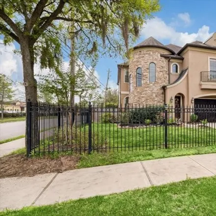 Image 3 - 6118 Tierwester Street, Houston, TX 77021, USA - House for sale
