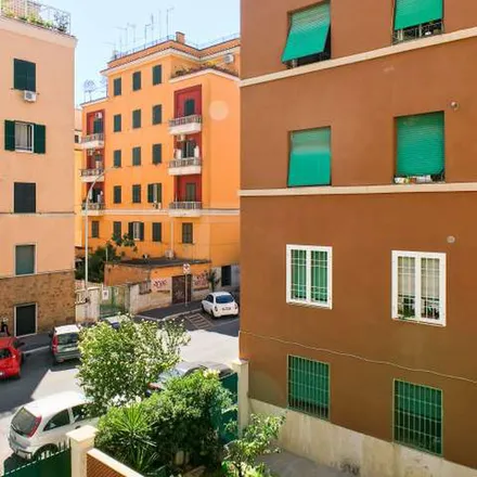 Rent this 2 bed apartment on Circonvallazione Gianicolense in 148, 00152 Rome RM