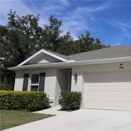 Buy this 3 bed house on unnamed road in Hillsborough County, FL 33575