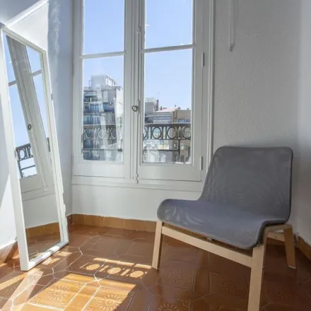 Rent this 7 bed apartment on Carrer d'Alacant in 31, 46002 Valencia